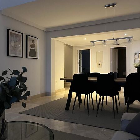 Penthouse With Sea Views In Marbella Apartment Bagian luar foto