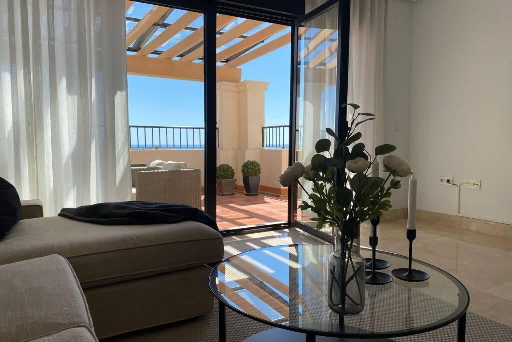 Penthouse With Sea Views In Marbella Apartment Bagian luar foto