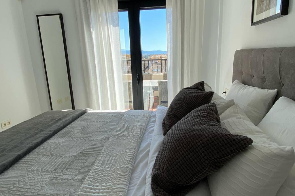 Penthouse With Sea Views In Marbella Apartment Bagian luar foto