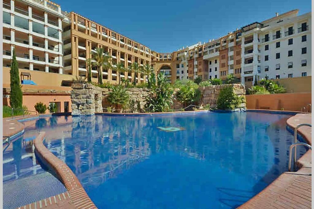 Penthouse With Sea Views In Marbella Apartment Bagian luar foto